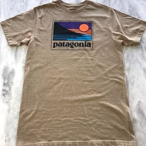 PATAGONIA T SHIRT